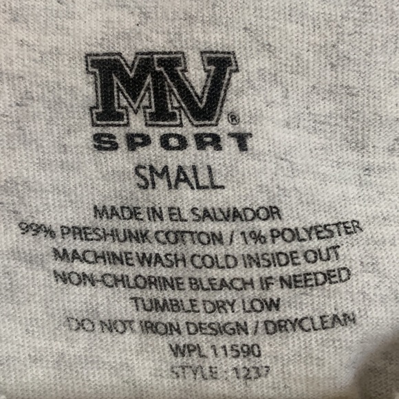 Victoria T-Rex shirt - Picture 3 of 3